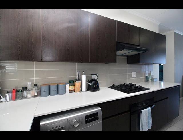 2 BEDROOM PROPERTY TO RENT IN DE VELDE